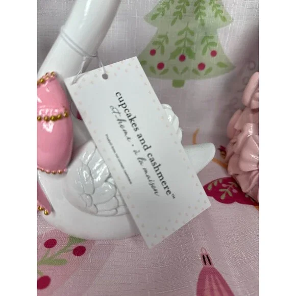 New Coquette Valentines Day Swan “Love Birds” With Pink Bow - Picture 4 of 4